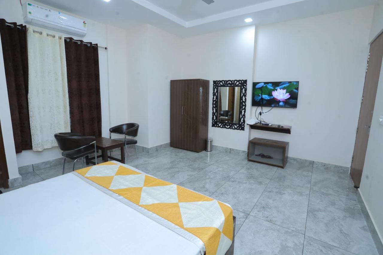 Raghav Inn Karnal Ngoại thất bức ảnh